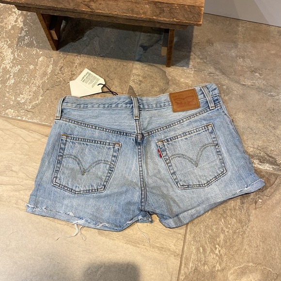 501® ORIGINAL FIT HIGH RISE WOMEN'S SHORTS - Picture 8 of 8